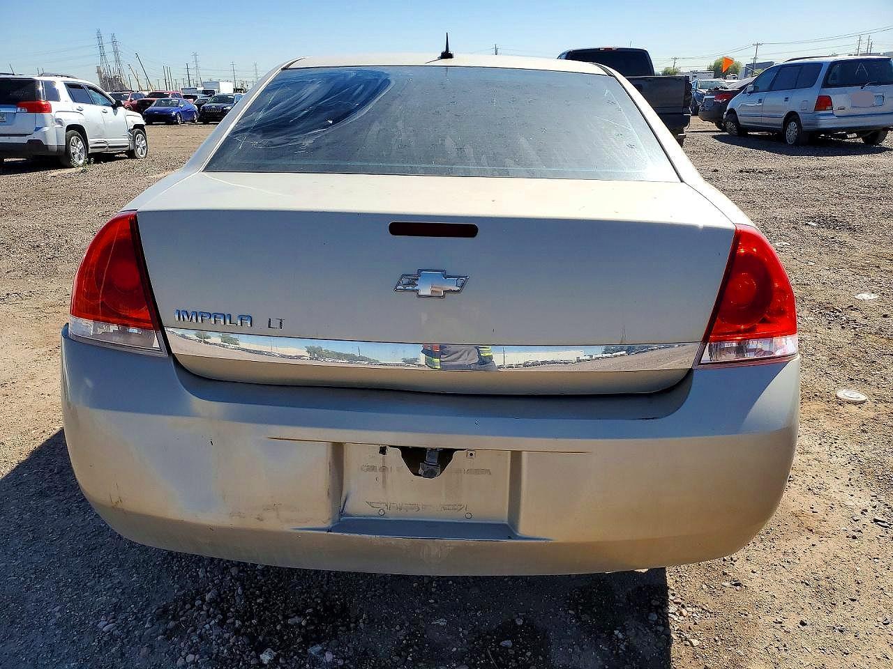 2010 Chevrolet Impala Lt - Фото 6
