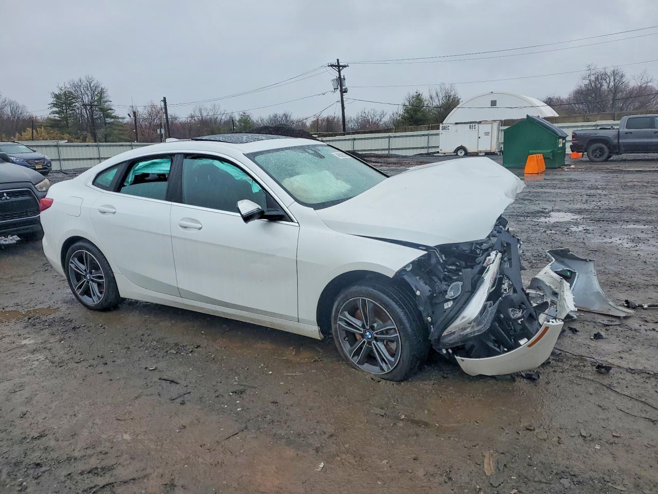 2024 BMW 228Xi - Фото 4