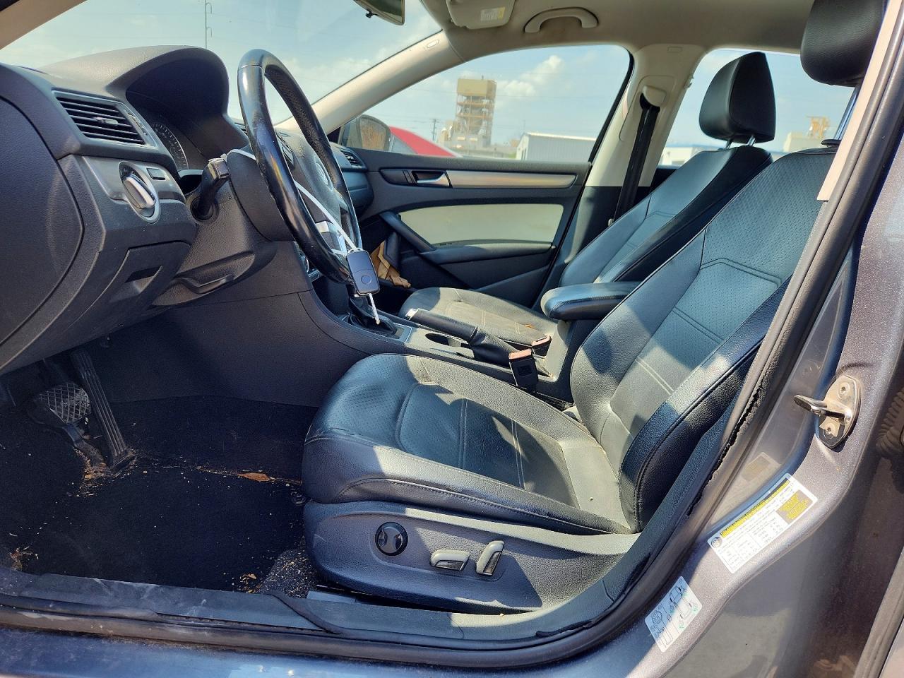 2014 Volkswagen Passat S - Фото 7