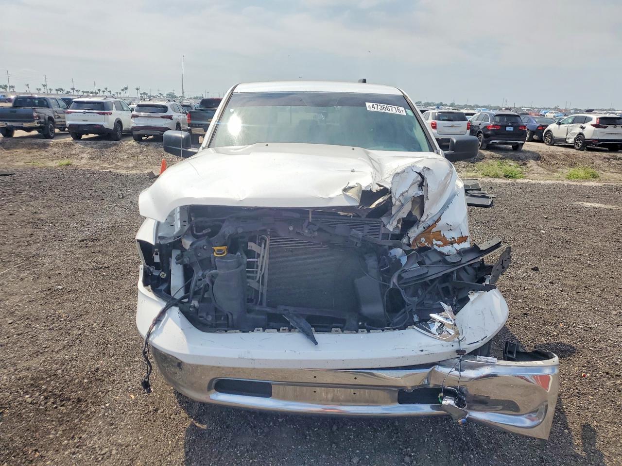 2019 Ram 1500 Classic Slt - Image 5