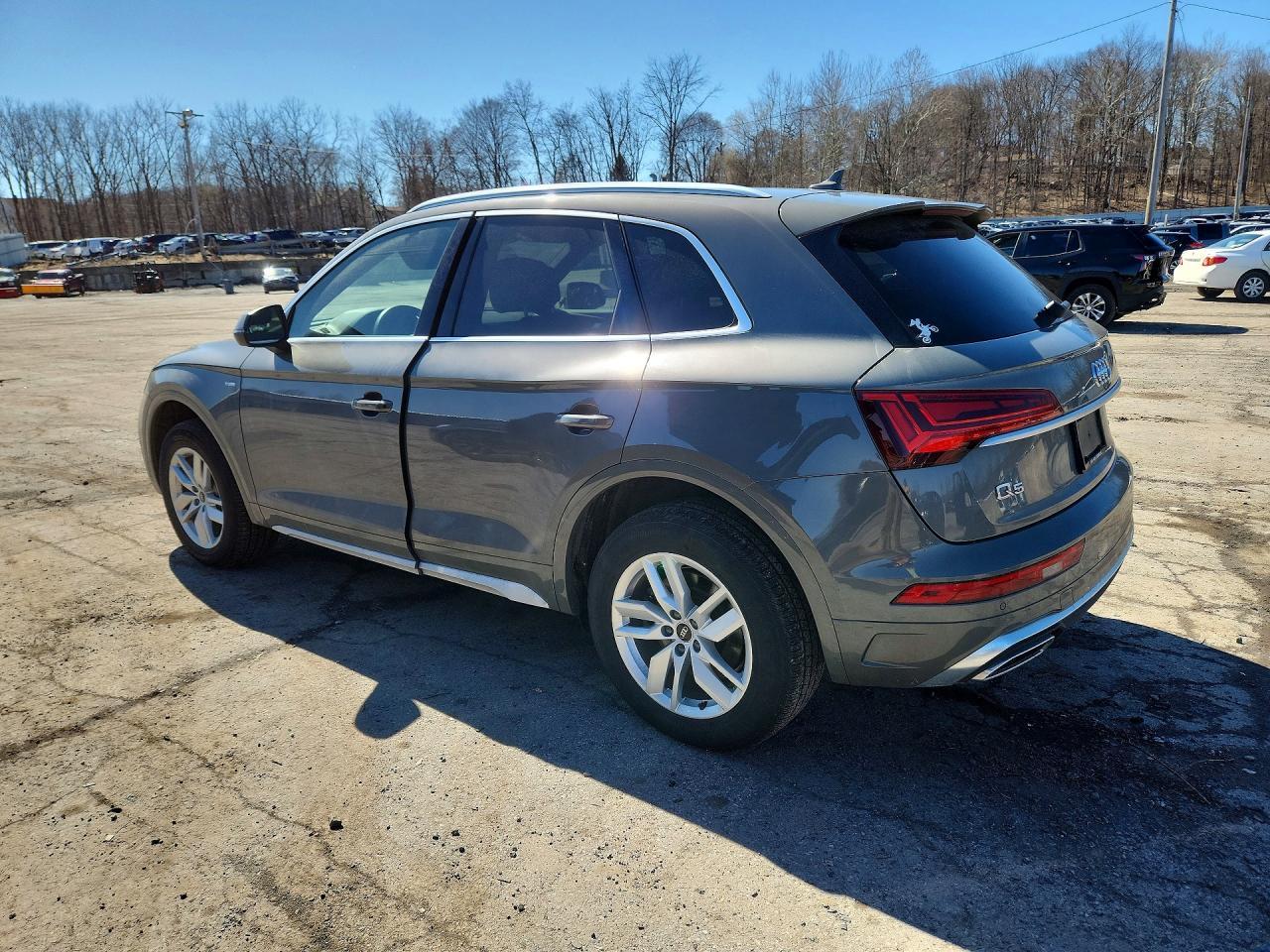2023 Audi Q5 Premium 45 - Фото 2
