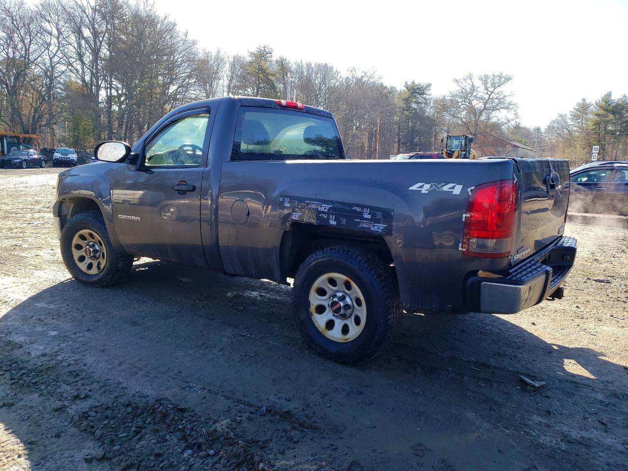 2010 GMC Sierra K1500 - Фото 2