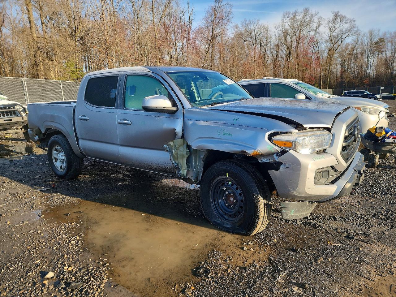 2019 Toyota Tacoma Sr - Image 4
