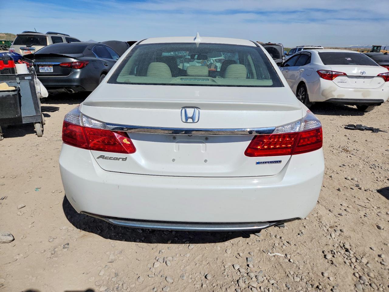 2014 Honda Accord Hybrid Exl - Image 6