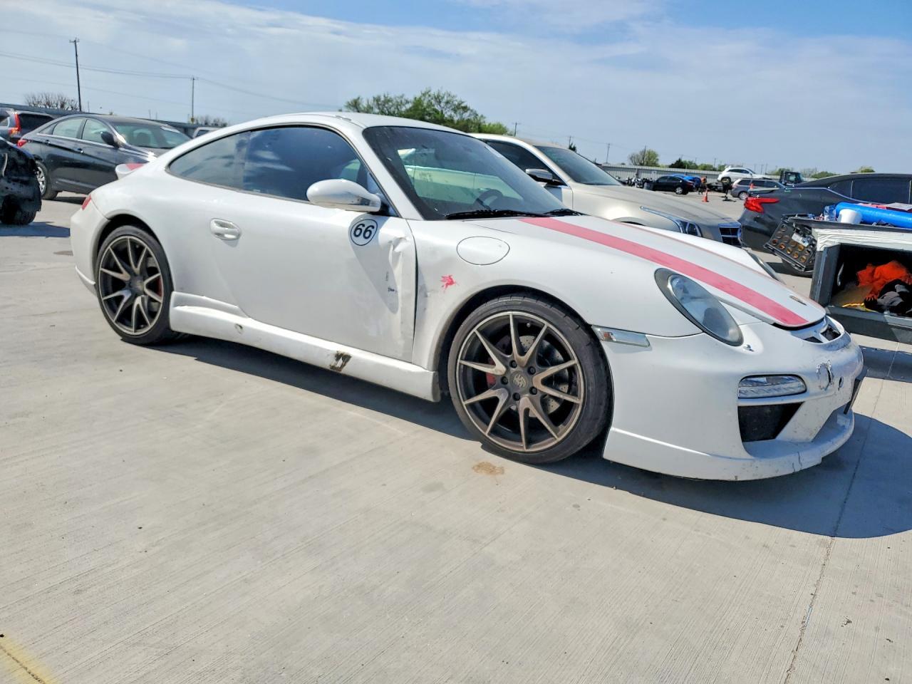 2005 Porsche 911 New Generation Carrera - Image 4