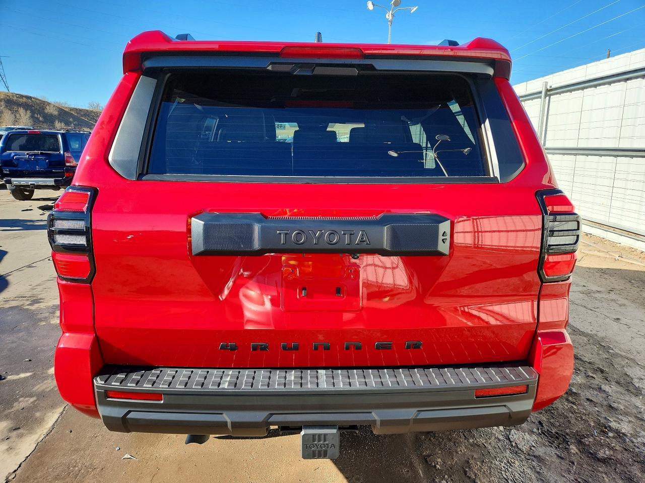 2025 Toyota 4Runner Sr5 - Image 6