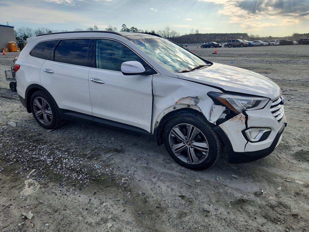 2015 Hyundai Santa Fe Limited - Фото 4