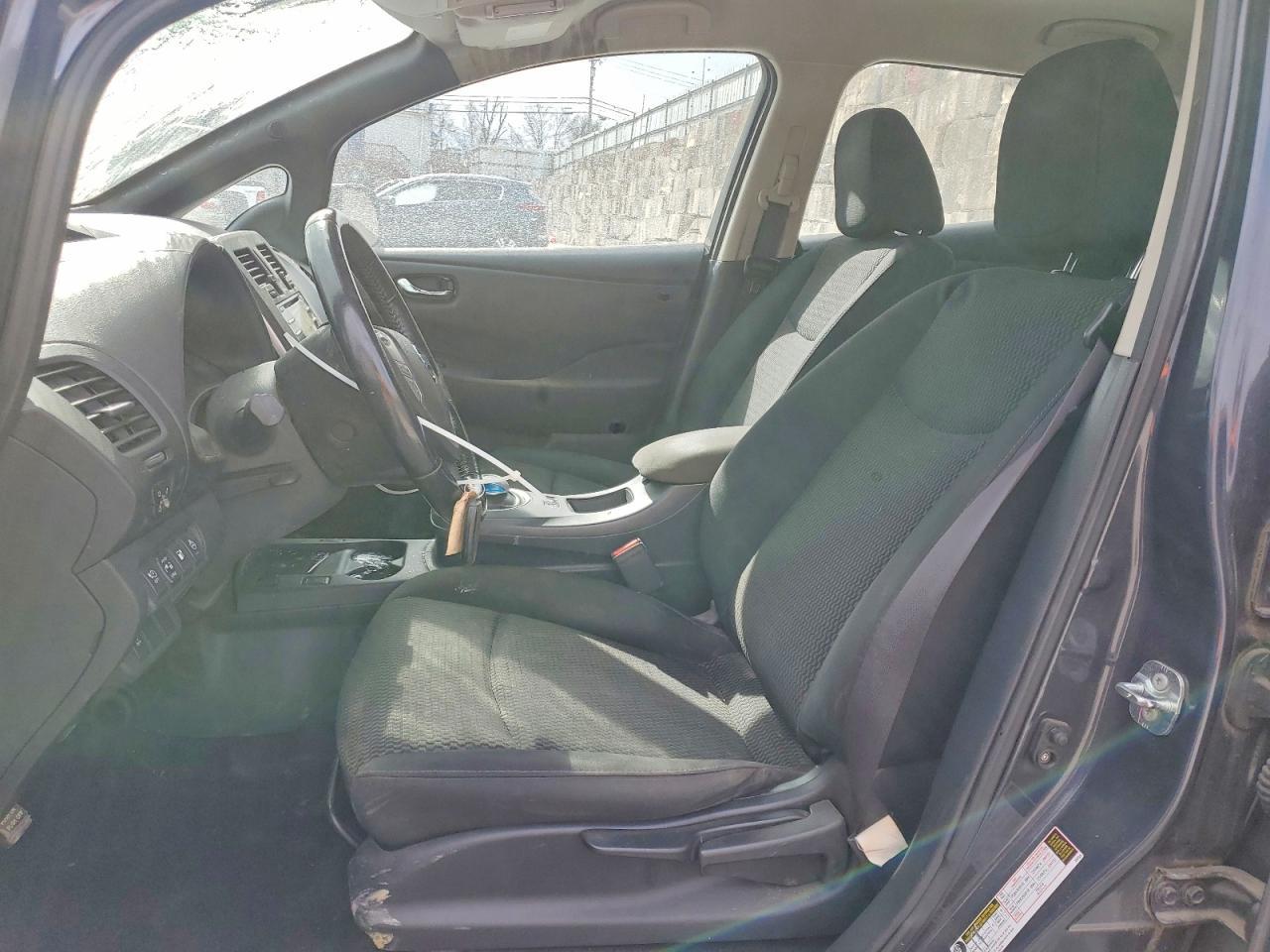 2013 Nissan Leaf - Image 7