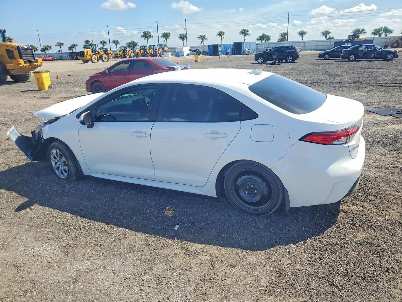 2026 Toyota Corolla Le - Image 2