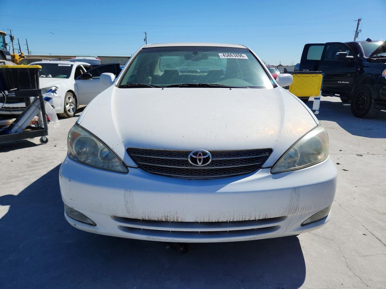 2004 Toyota Camry Xle V6 - Image 5