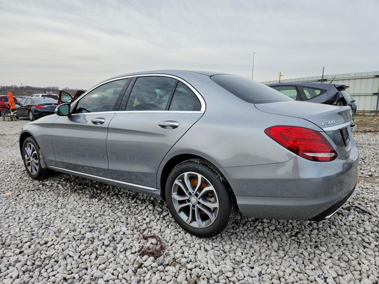2015 Mercedes-Benz C 300 4Matic - Фото 2