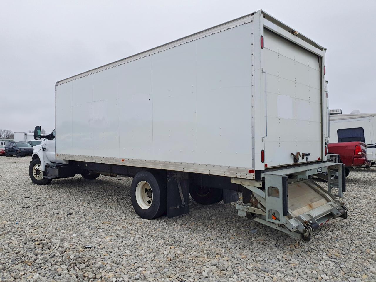2023 Ford F650 Super Duty Box Truck - Фото 2