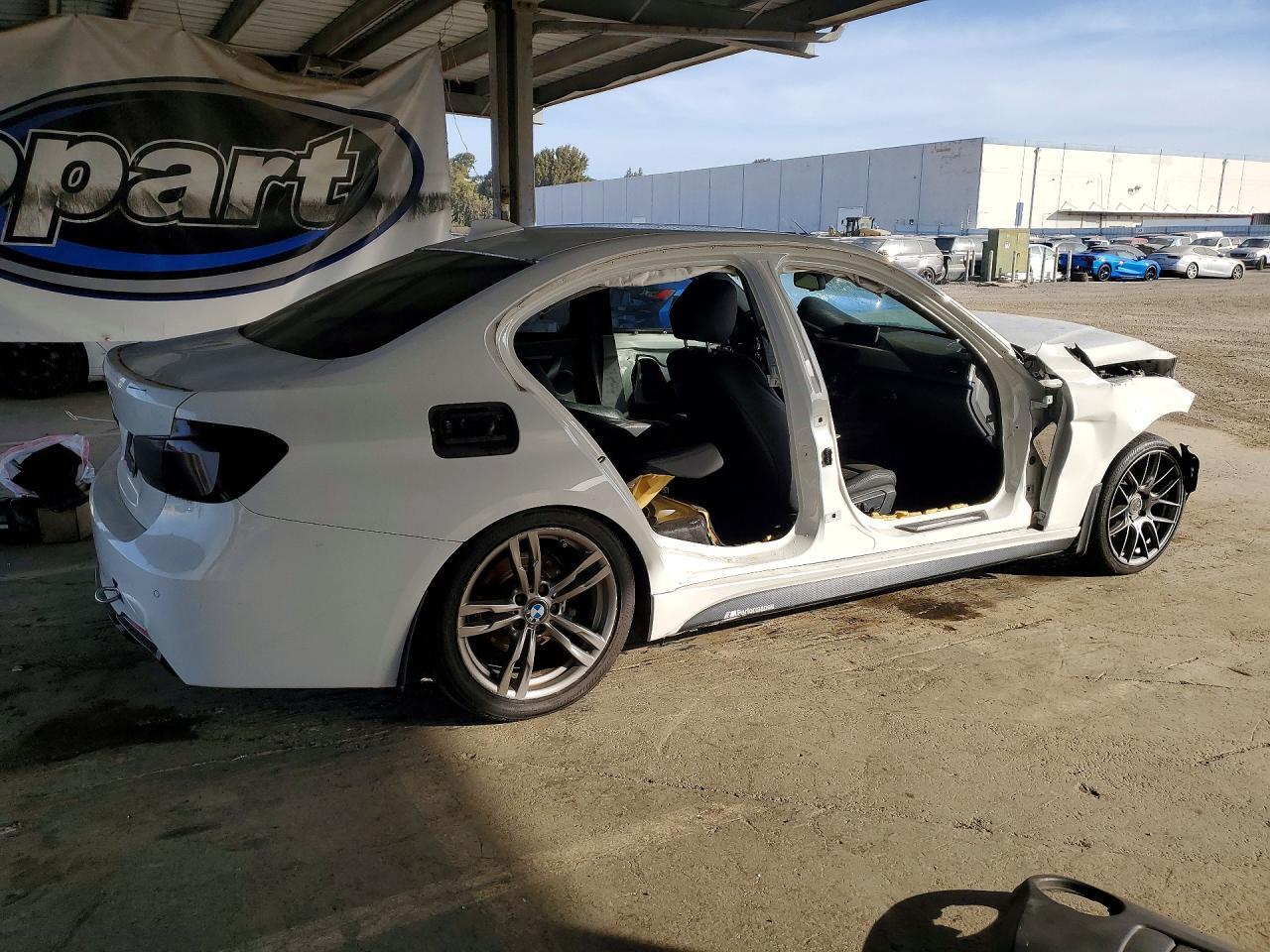 2013 BMW 328I - Фото 3