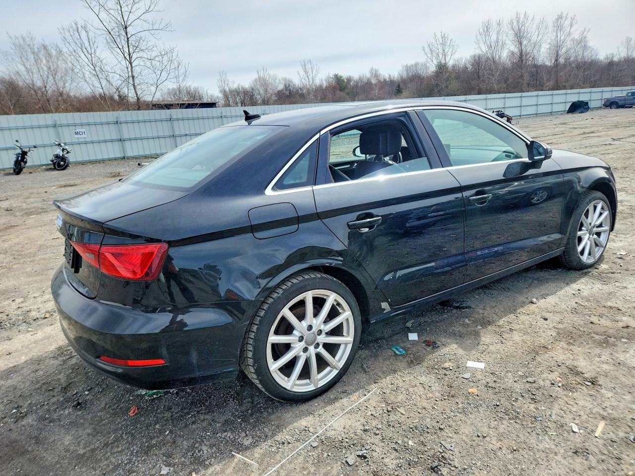2015 Audi A3 Premium - Image 3