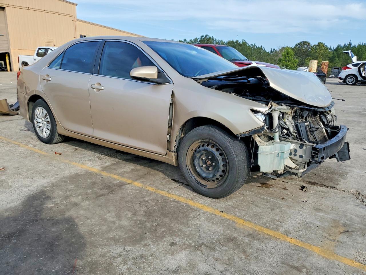 2012 Toyota Camry - Фото 4