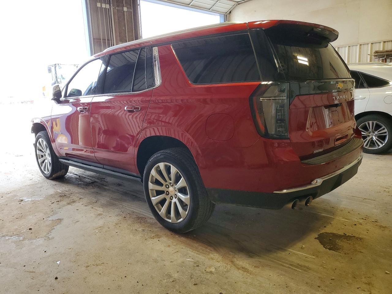 2025 Chevrolet Tahoe K1500 Premier - Фото 2