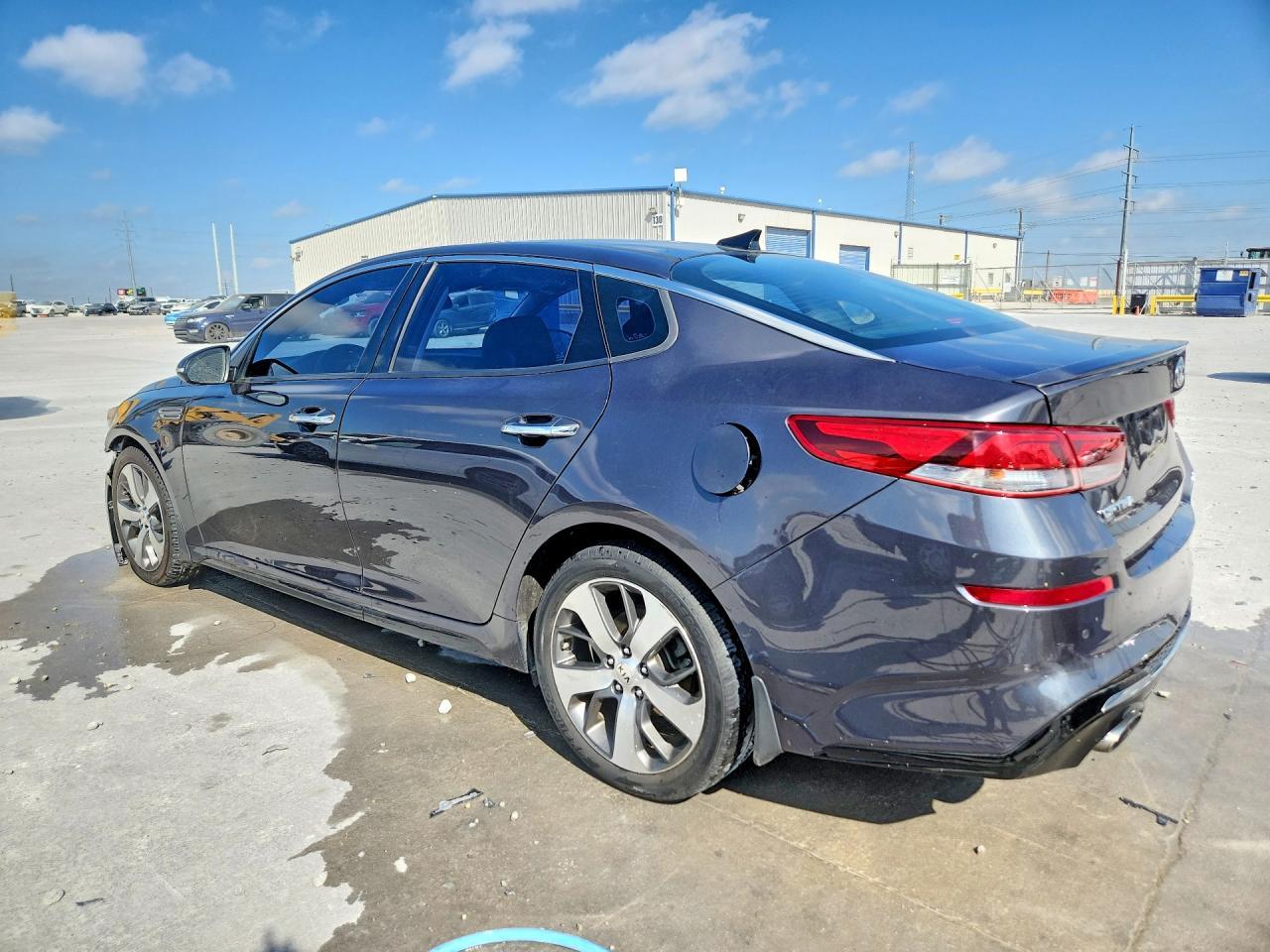 2019 Kia Optima S - Image 2