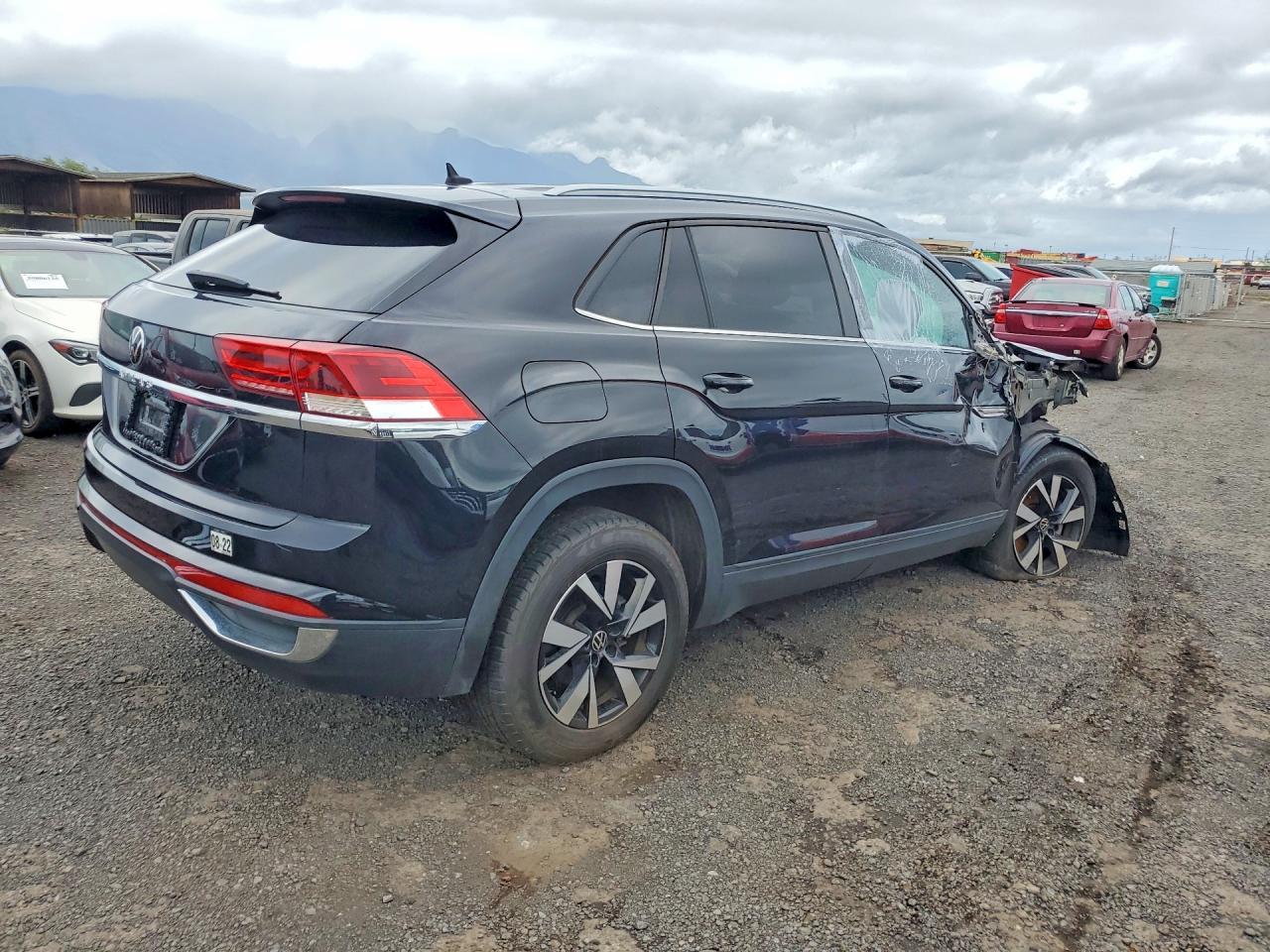 2020 Volkswagen Atlas Cross Sport Se - Фото 3