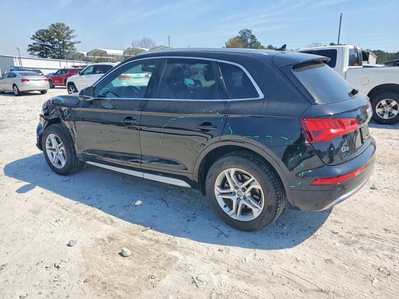 2019 Audi Q5 Premium - Image 2