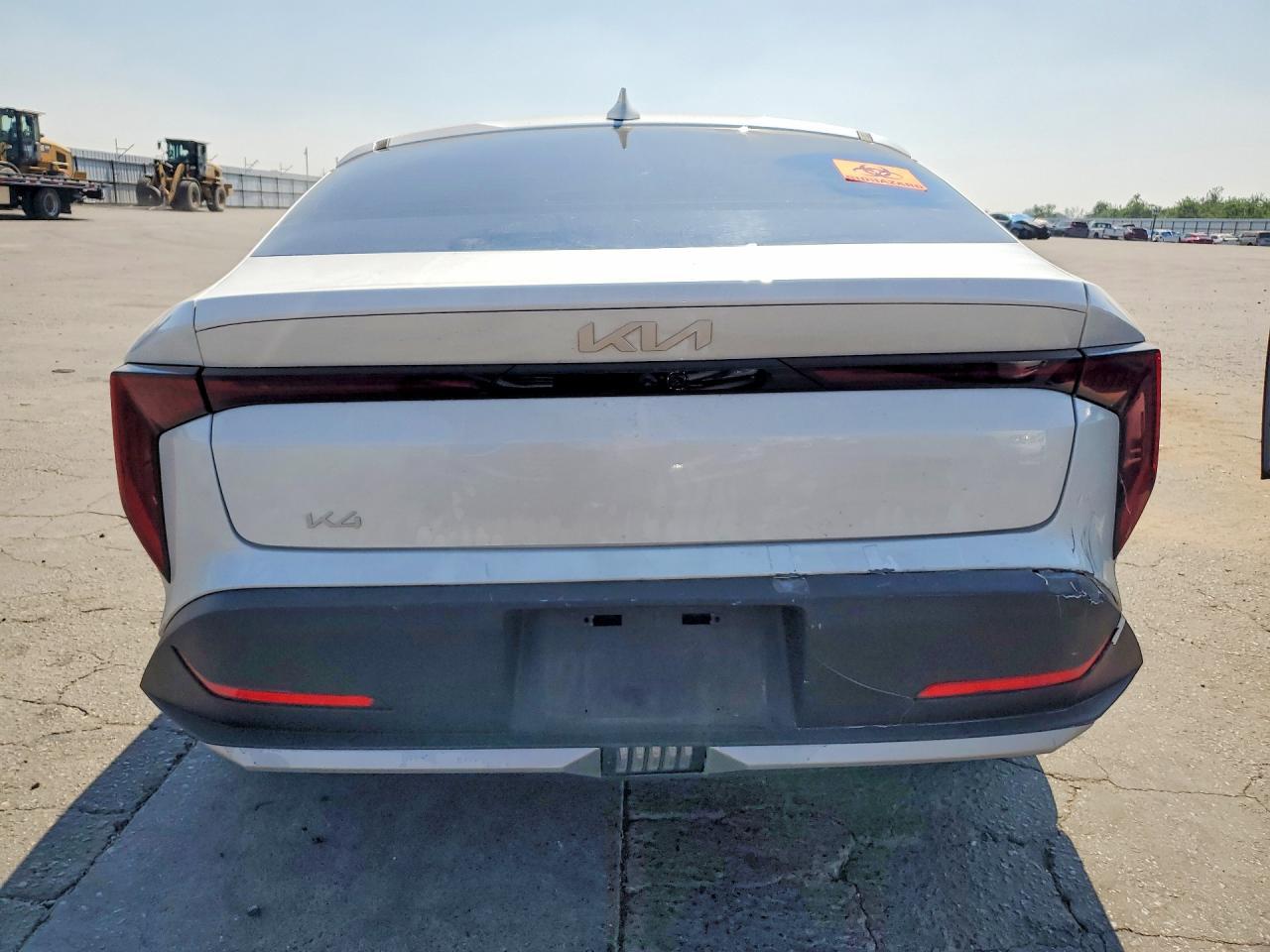 2025 Kia K4 Ex - Фото 6