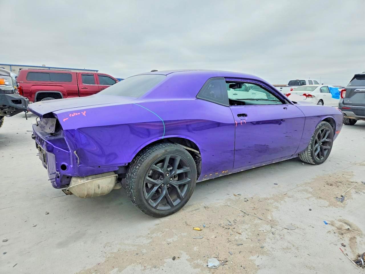 2023 Dodge Challenger Sxt - Image 3