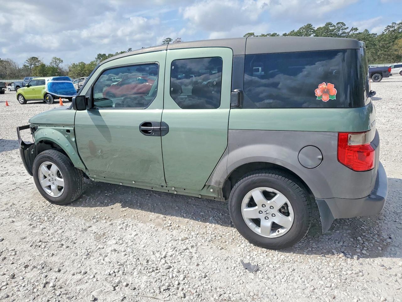 2005 Honda Element Ex - Image 2