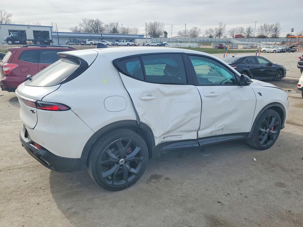 2024 Dodge Hornet R - Фото 3