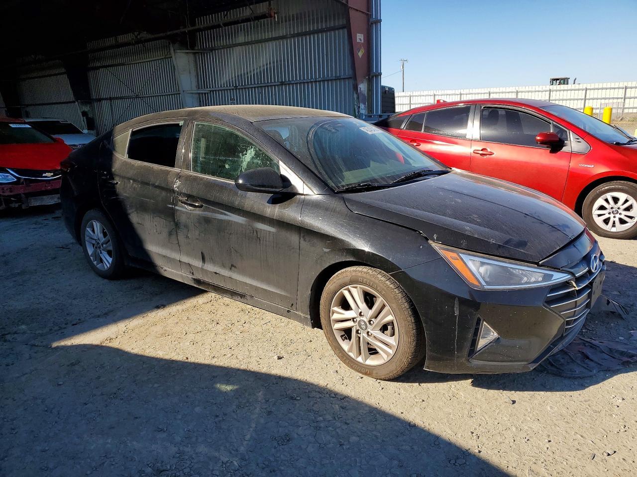 2019 Hyundai Elantra Sel - Фото 4