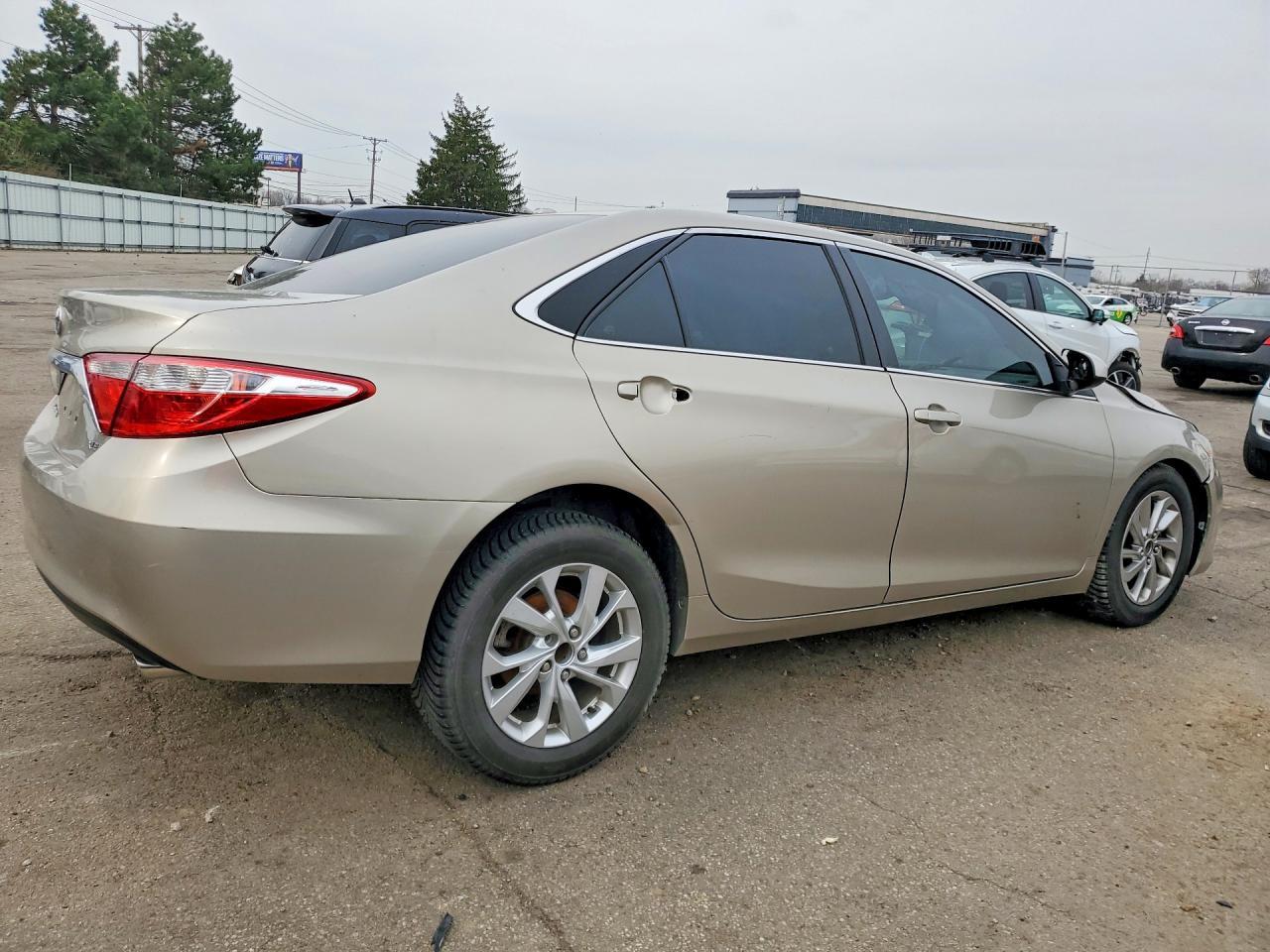 2017 Toyota Camry Xle - Фото 3