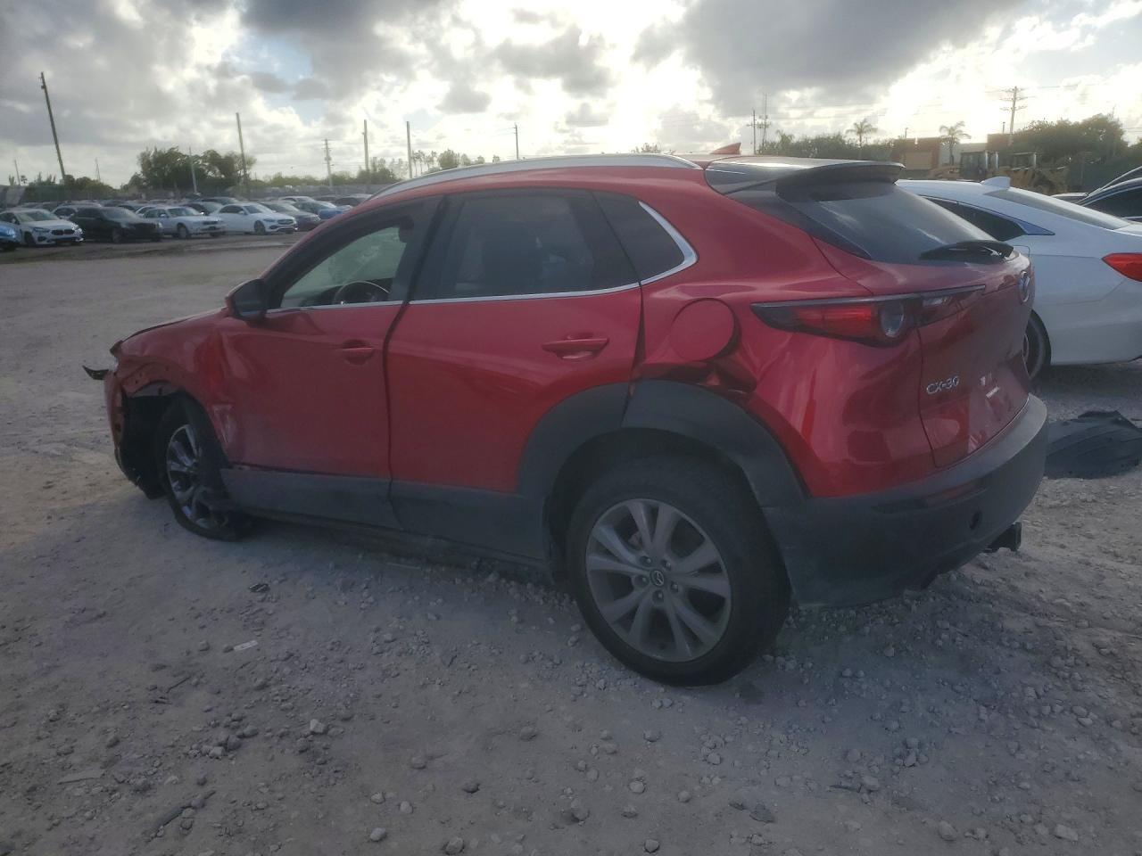 2021 Mazd Cx-30 Premium - Image 2