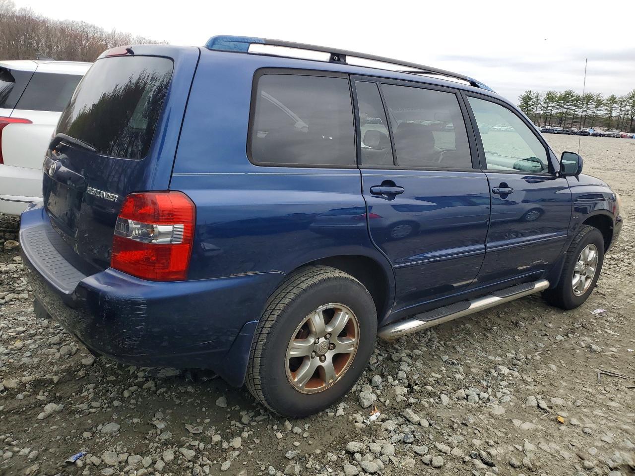 2004 Toyota Highlander Base - Фото 3
