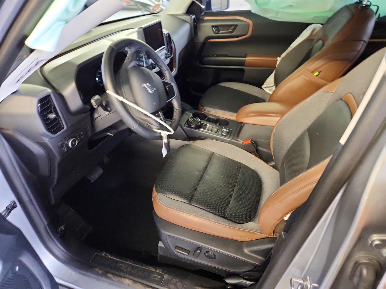 2021 Ford Bronco Sport Outer Banks - Image 7