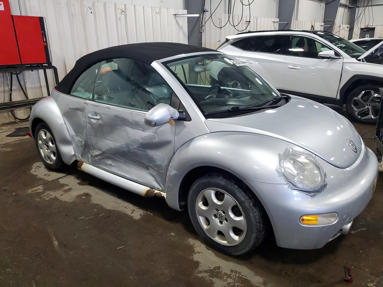 2003 Volkswagen New Beetle Gls - Image 4