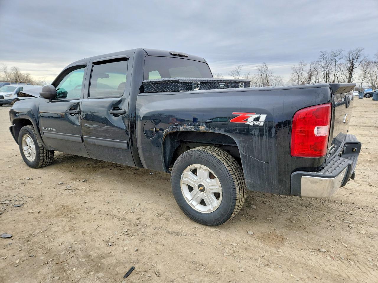 2010 Chevrolet Silverado K1500 Lt - Фото 2