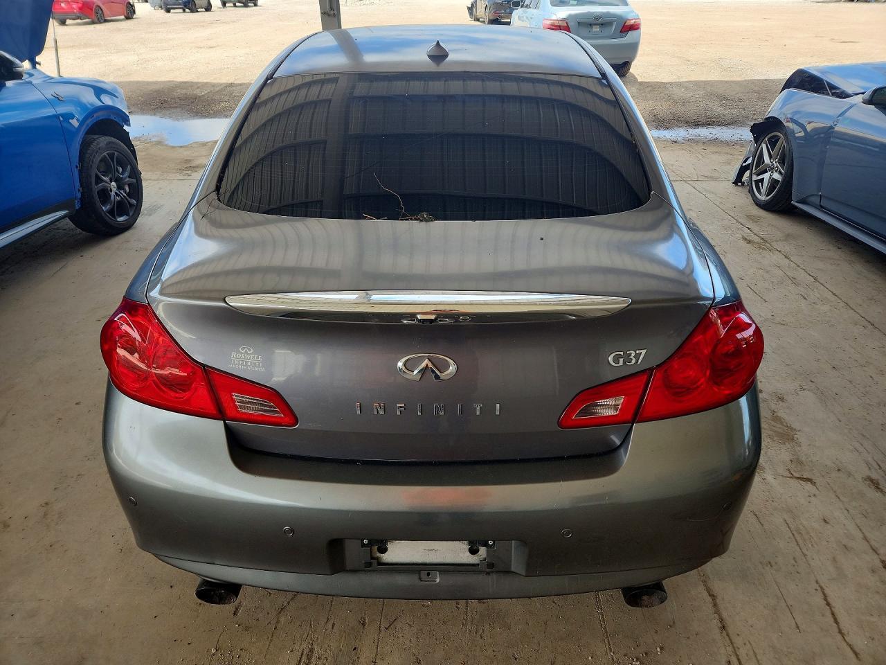 2013 Infiniti G37 - Image 6