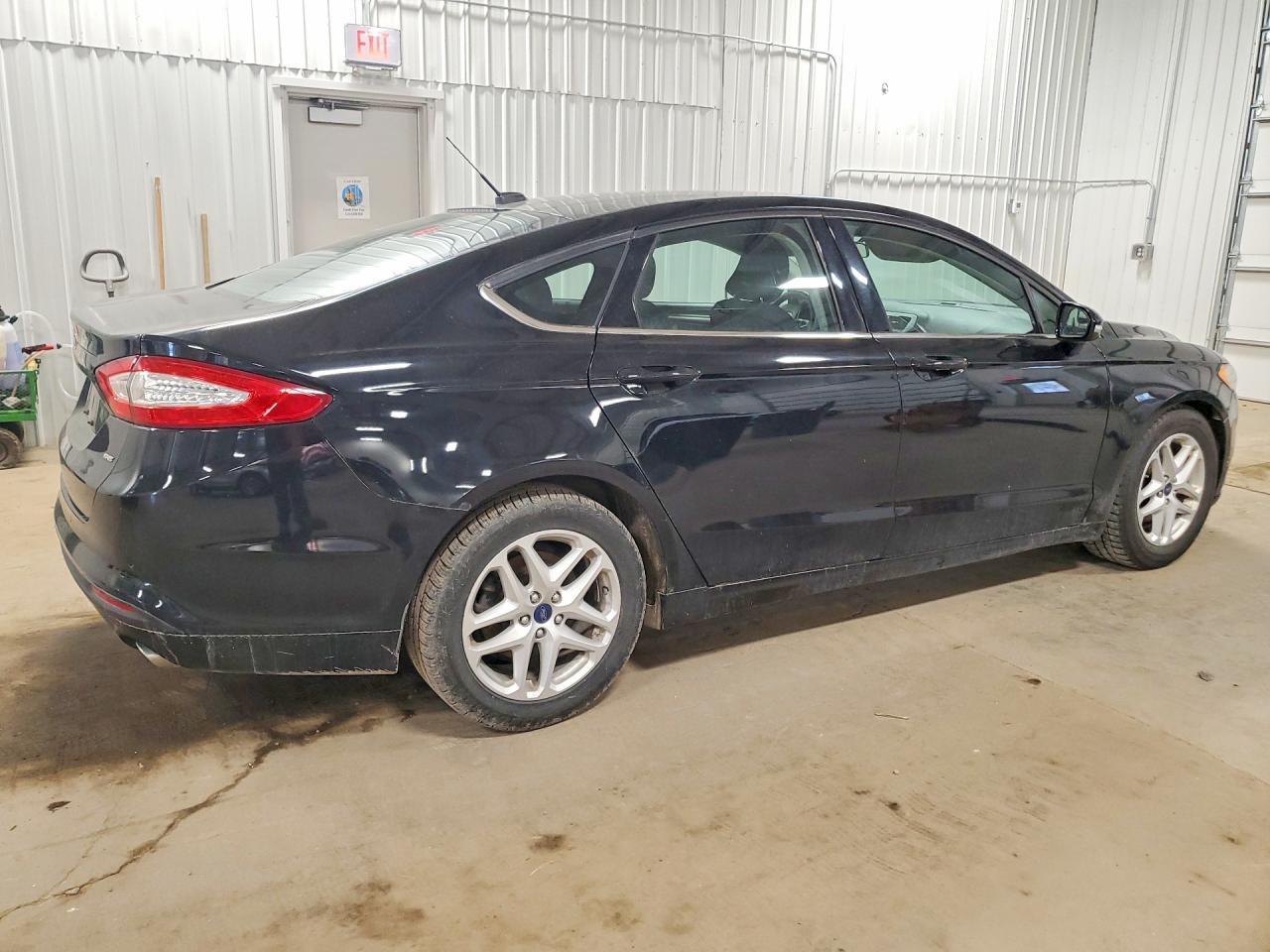 2016 Ford Fusion Se - Фото 3