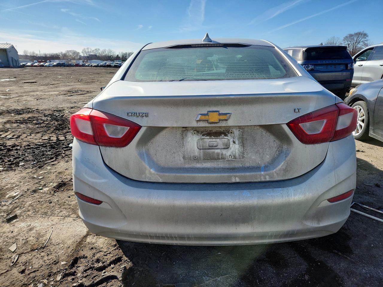 2017 Chevrolet Cruze Lt - Image 6