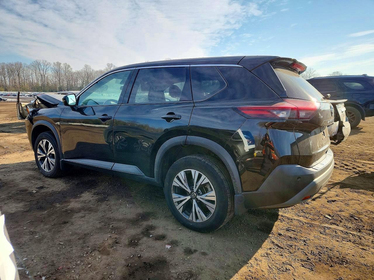 2021 Nissan Rogue Sv - Фото 2