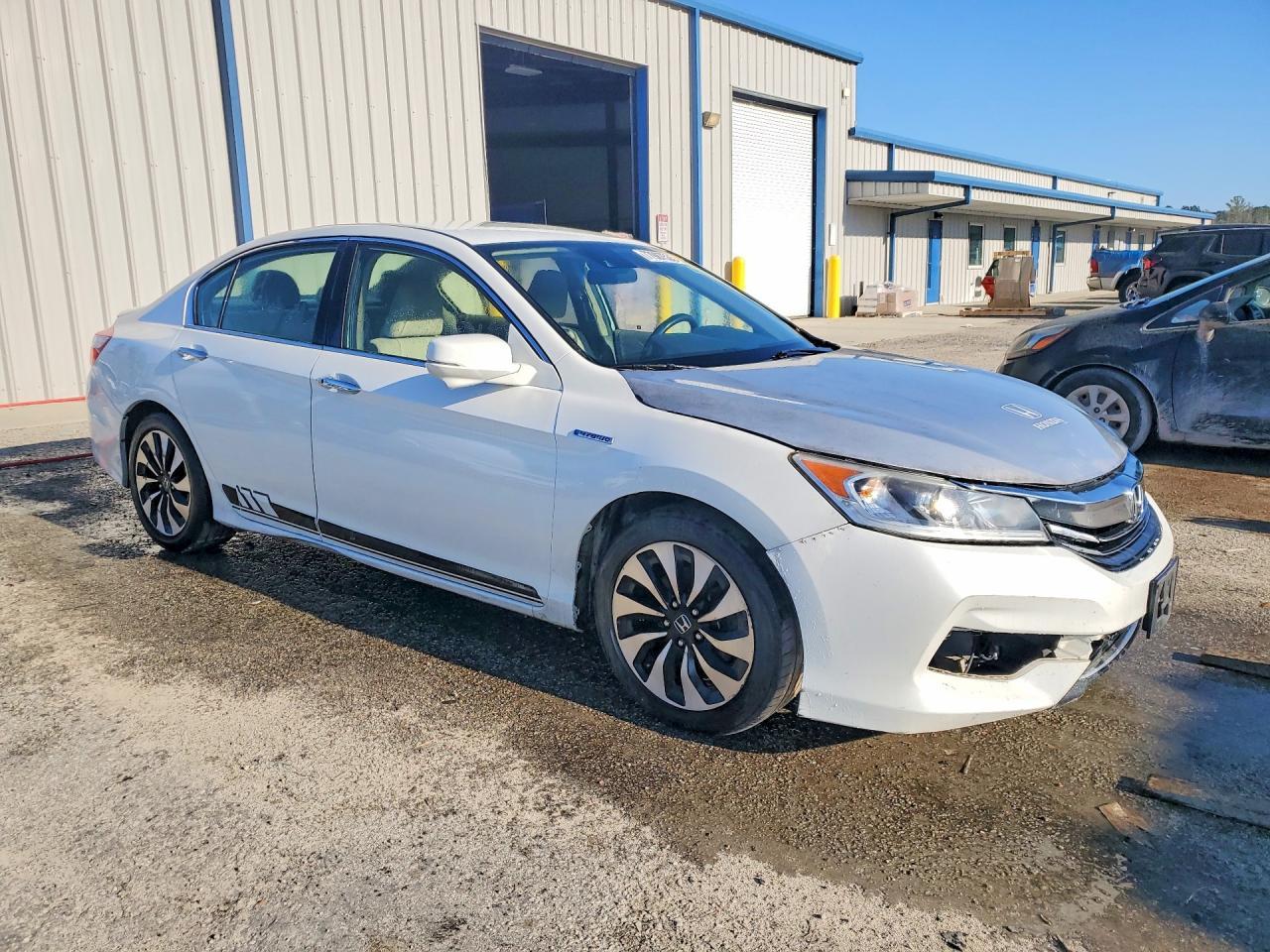 2017 Honda Accord Hybrid - Фото 4