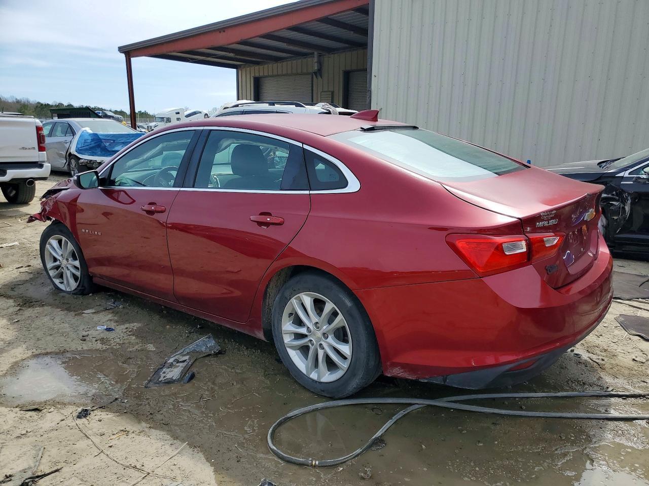 2017 Chevrolet Malibu Lt - Фото 2