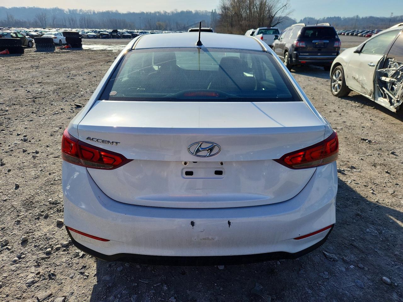 2019 Hyundai Accent - Фото 6