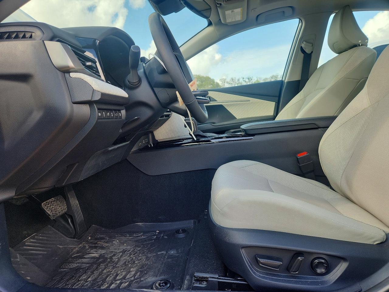 2025 Toyota Camry Xle - Фото 7