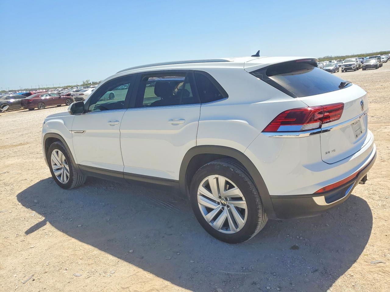 2020 Volkswagen Atlas Cross Sport Se - Image 2