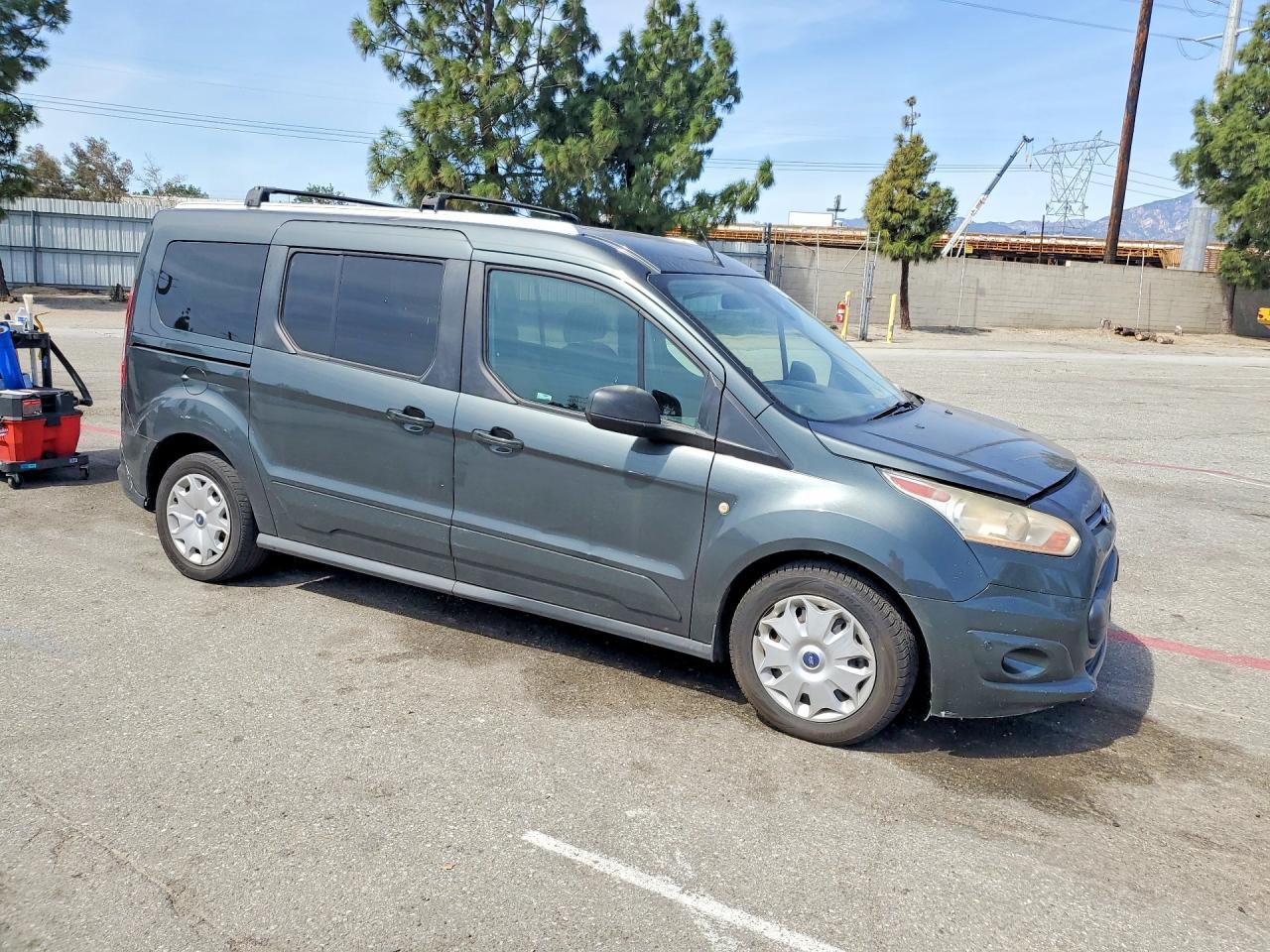 2017 Ford Trans - Фото 4