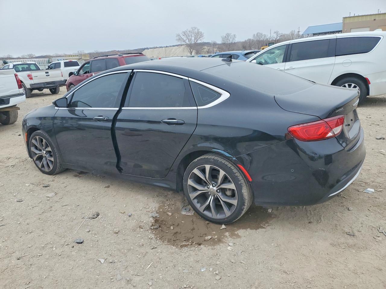 2015 Chrysler 200 C - Фото 2