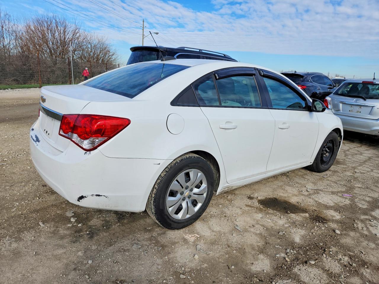 2016 Chevrolet Cruze Limited Ls - Фото 3