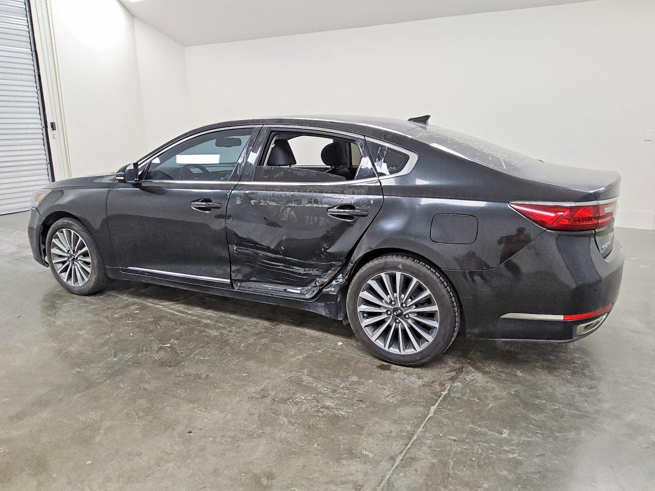 2019 Kia Cadenza Premium - Фото 2