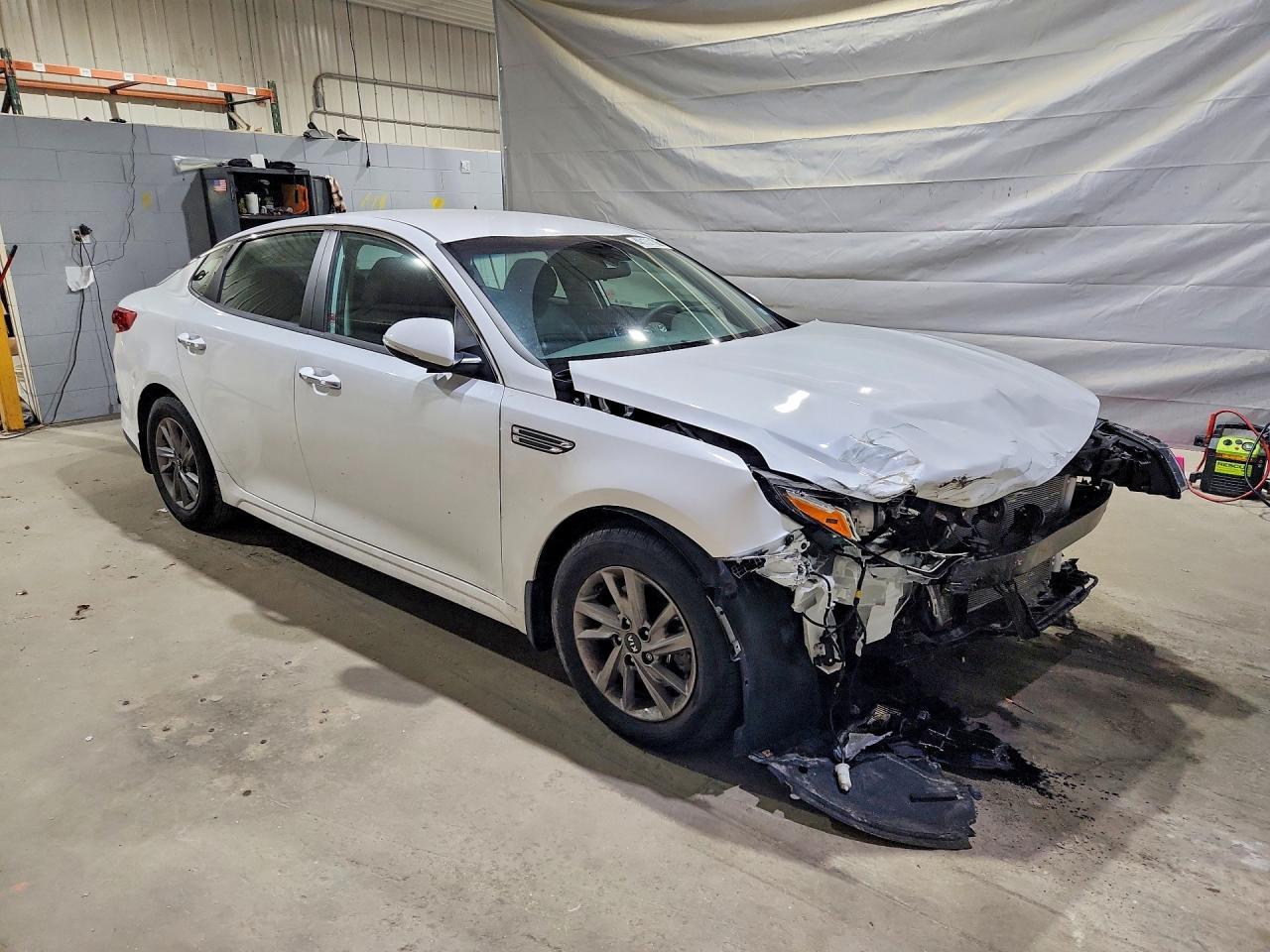 2019 Kia Optima Lx - Фото 4