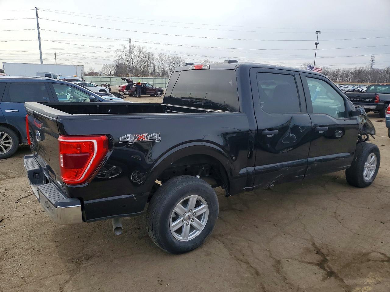 2023 Ford F150 Super - Фото 3