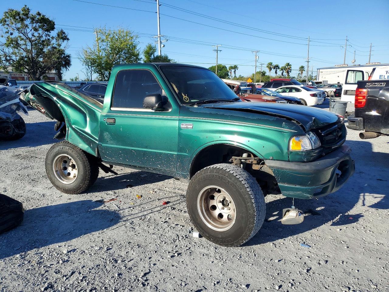 2001 Mazda B3000 - Image 4